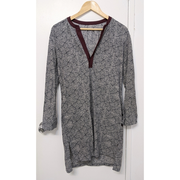 Lululemon effortless dress size 8??